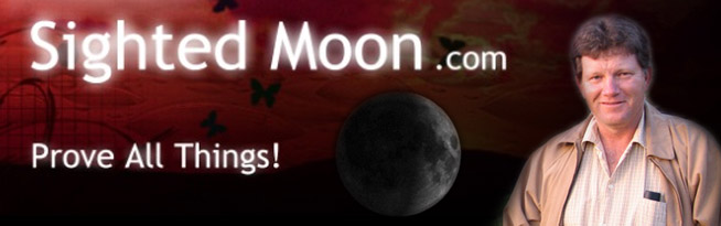 Sighted Moon Logo
